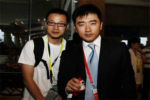 实盘配资平台:高杠杆下的财富游戏与风险迷局